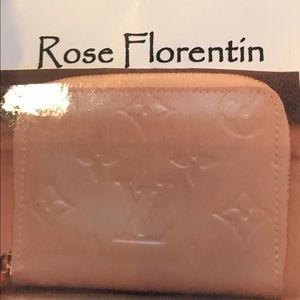 LOUIS VUITTON ZIPPY COIN PURSE (Wallet)